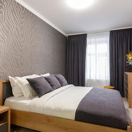 Alfa Apartments Kniazia Leva 2 Lviv Dış mekan fotoğraf