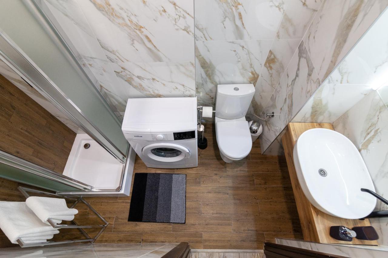 Alfa Apartments Kniazia Leva 2 Lviv Dış mekan fotoğraf