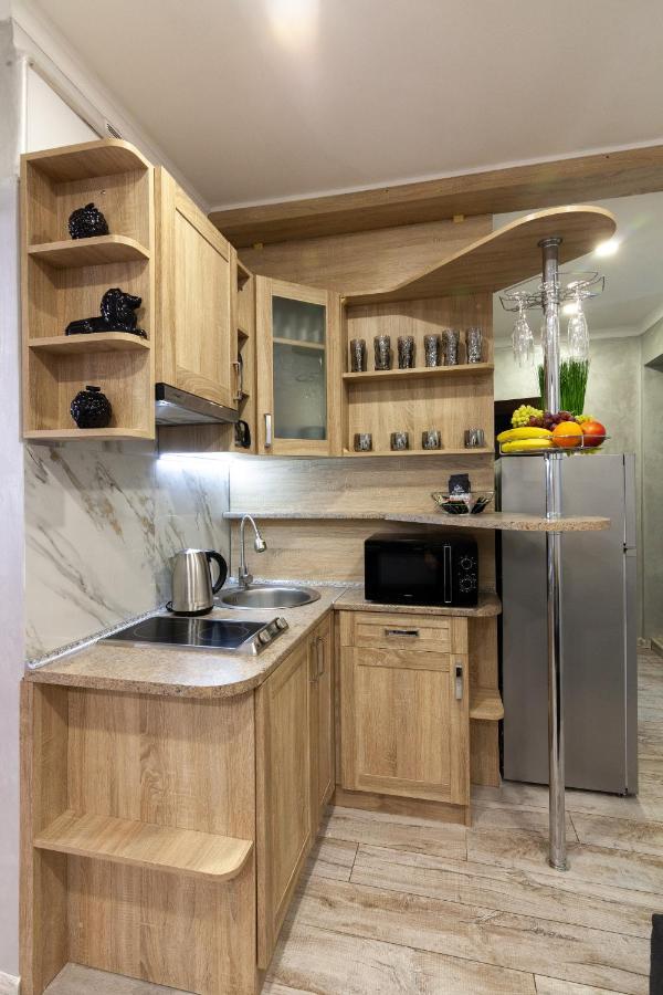 Alfa Apartments Kniazia Leva 2 Lviv Dış mekan fotoğraf